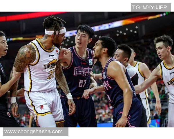 热火与老鹰激战抢七决胜局谁将晋级季后赛的巅峰对决 热火与老鹰激战抢七决胜局谁将晋级季后赛的巅峰对决